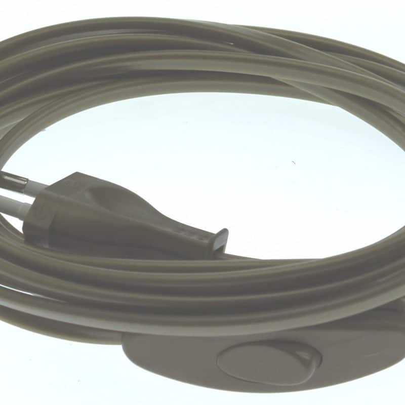 Greenline Eurosnoer Met Schakelaar 3.0Mtr 2x0.75Mm 150-150cm Goud