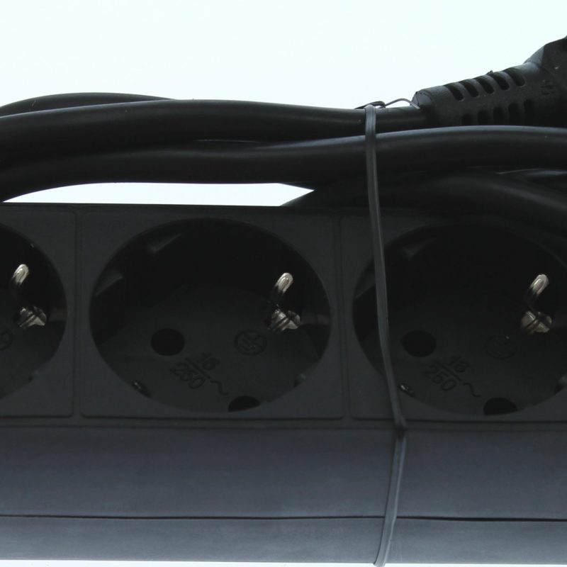 Greenline Tafelcontactdoos Tcd 3-Voudig Ra 1.5meter Snoer Zwart max.3680W