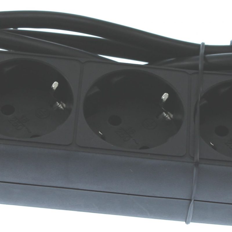 Greenline Tafelcontactdoos Tcd 4-Voudig Ra 1.5meter Snoer 14912 Zwart 3x1mm2 max 2500W