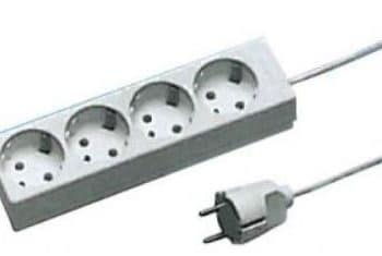 Kaiser Tafelcontactdoos Tcd 4-Voudig 3x1.50Mm Ra 3.0Mtr Snoer Wit 1046