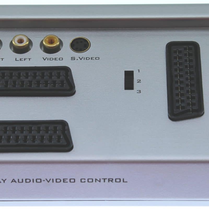 Golden-Note 6146-Video Selector 2x Scart-In Bls1